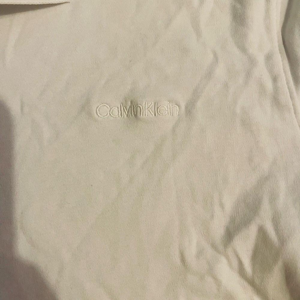 Calvin Klein - Picture 4 of 4